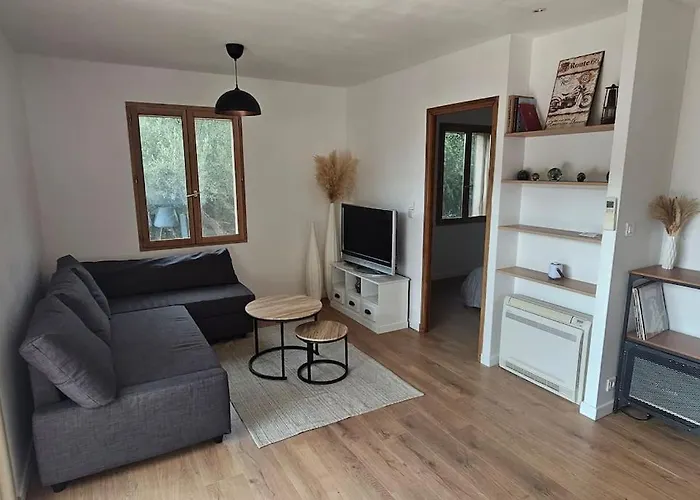 La Maisonnette Des Arcs